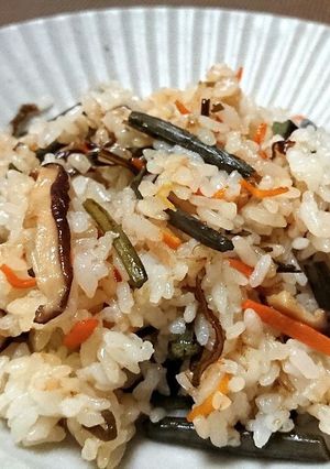 わらびのチャーハン-レシピのメイン写真