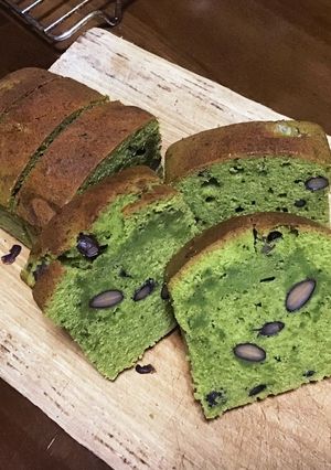 抹茶と黒豆のしっとりパウンドケーキ-レシピのメイン写真