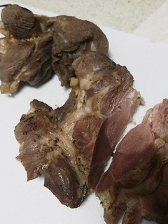アイスバイン?肉塊を圧力鍋で蒸します♪-レシピのメイン写真