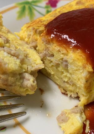 鶏モモ挽肉と玉ねぎのスパニッシュオムレツ-レシピのメイン写真