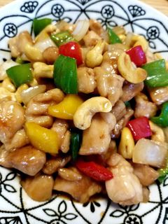 パプリカで彩り⭐鶏肉とカシューナッツ炒め-レシピのメイン写真