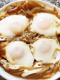 簡単甘辛玉ねぎとたまご目玉煮-レシピのメイン写真