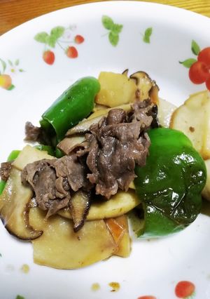 お弁当にも！ピーマンとエリンギの牛肉炒め-レシピのメイン写真
