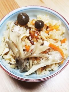 【簡単】きのこの炊き込みご飯-レシピのメイン写真