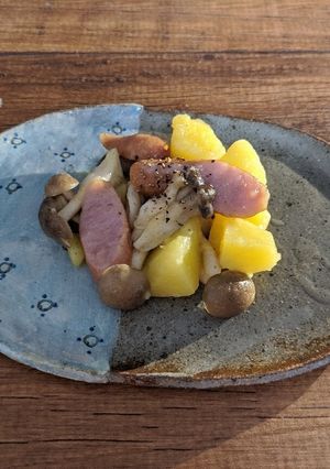 一人暮らしʕ·ᴥ·ʔじゃがいもバター-レシピのメイン写真
