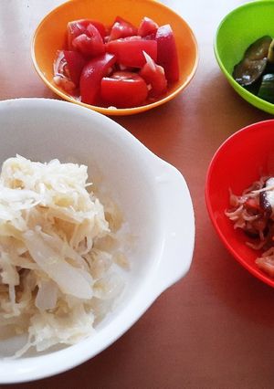 キャベツ玉ねぎ鶏もも日本酒蒸し-レシピのメイン写真