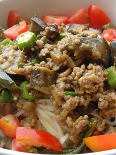 夏野菜の肉味噌うどん-レシピのメイン写真