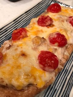 簡単 たっぷりチーズの油揚げピザ-レシピのメイン写真