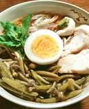 じゅん菜と低温調理のささみの冷し蕎麦