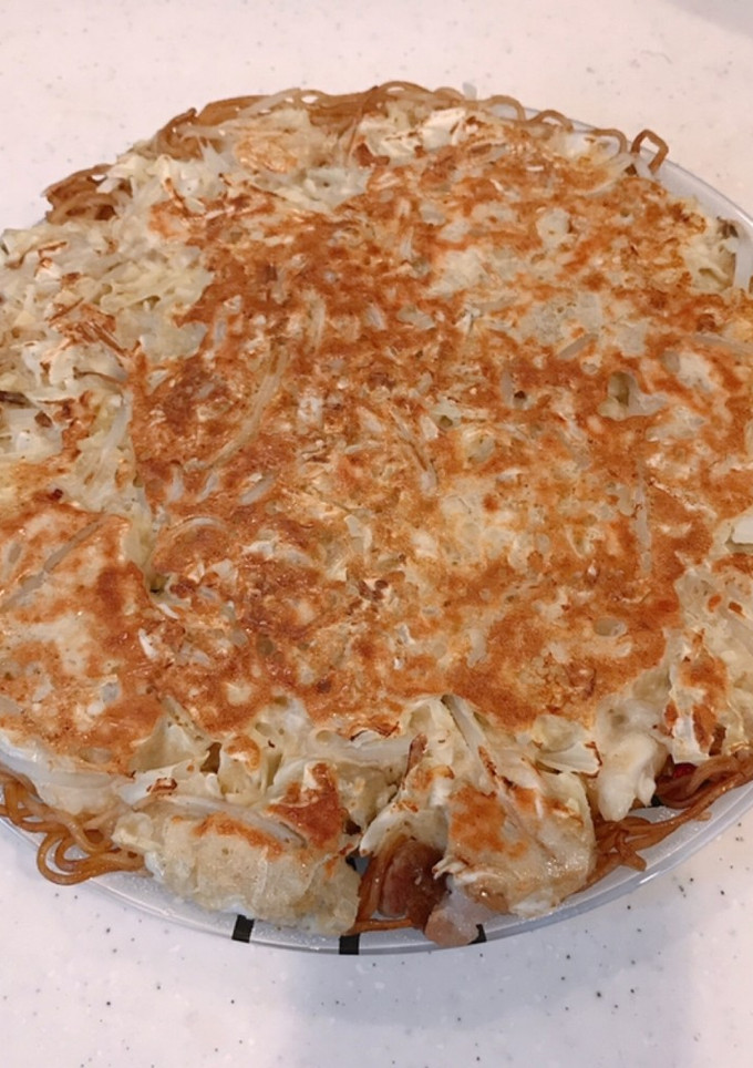 卵泡たて蓮根もちもち、焼きそばお好み焼き-レシピのメイン写真