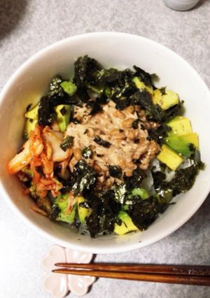 アボカドとツナのネバネバ丼-レシピのメイン写真