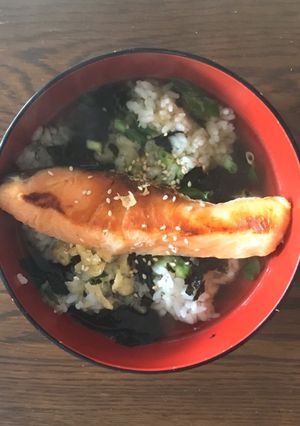 【ちょっと贅沢】焼き鮭まるごと茶漬け-レシピのメイン写真