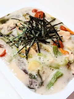 パックご飯で作る「山菜とろろご飯」-レシピのメイン写真