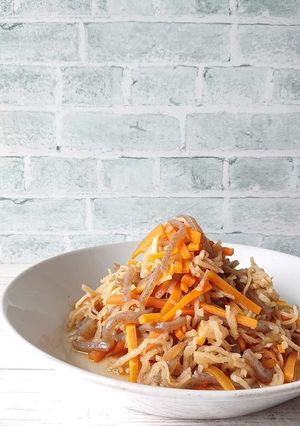 味醂いらず！切干大根と白滝の煮物-レシピのメイン写真