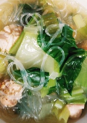 あっさり✨鶏とチンゲン菜の春雨スープ-レシピのメイン写真