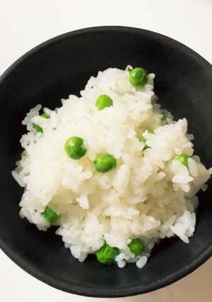 グリンピースごはん(別茹でで簡単!)-レシピのメイン写真