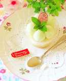 バニラアイスとアイスの実でアイスケーキ♬
