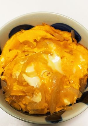 玉ねぎの卵とじ丼-レシピのメイン写真