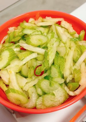 超簡単！セロリの浅漬け-レシピのメイン写真