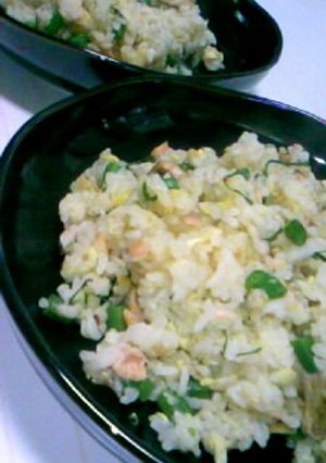 簡単美味しい☆鮭といんげんの炒飯-レシピのメイン写真