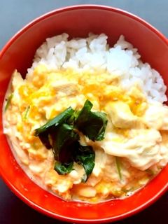 湯葉と豆腐の卵とじ丼-レシピのメイン写真