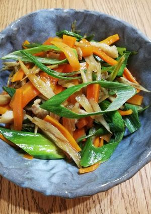 シロさんの中華風豚肉と野菜のきんぴら-レシピのメイン写真