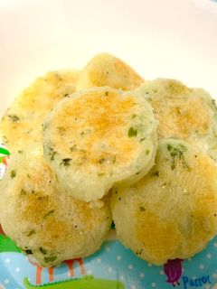 【離乳食後期】しらす青のりチーズのおやき-レシピのメイン写真