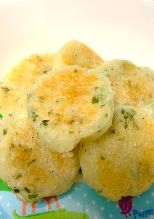 【離乳食後期】しらす青のりチーズのおやき-レシピのメイン写真