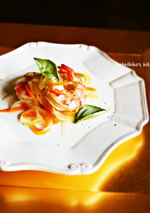 野菜のソテーと海老のマリネで前菜仕立て-レシピのメイン写真