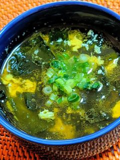 卵とわかめのスープ-レシピのメイン写真