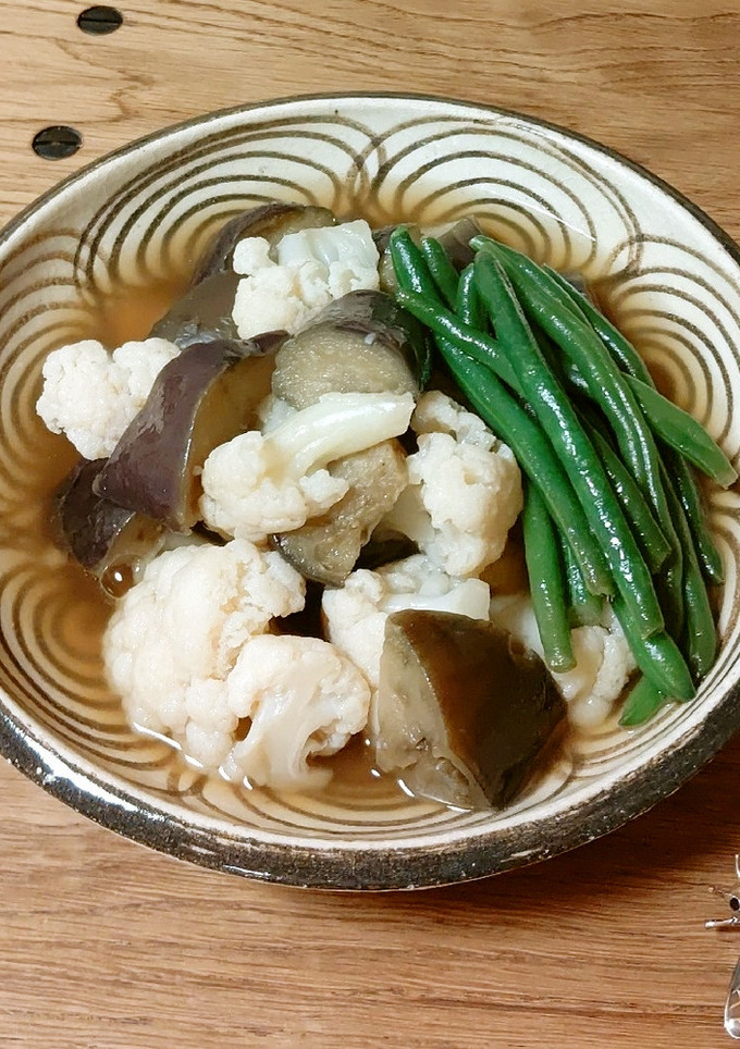 冷凍カリフラワーと冷凍揚げナスの煮物-レシピのメイン写真