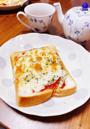 簡単ピザ すべて適当（笑）-レシピのメイン写真