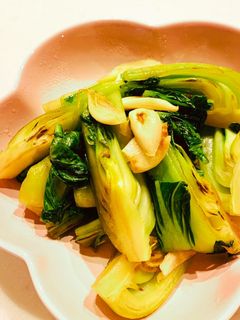 シンプルが美味しい!青菜のにんにく炒め-レシピのメイン写真