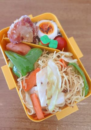 ごま油香る野菜たっぷり、塩焼きそば弁当♪-レシピのメイン写真