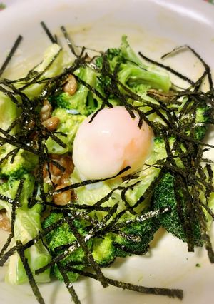 納豆と冷凍ブロッコリーのサラダ-レシピのメイン写真