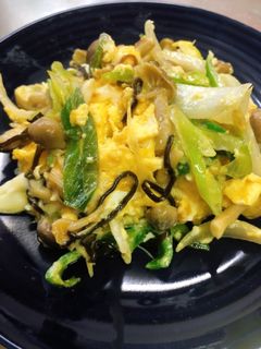 余った野菜と卵の塩昆布マヨ炒め-レシピのメイン写真