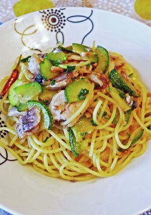鰯とズッキーニのスパゲッティ-レシピのメイン写真