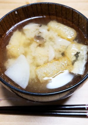 絶対美味！家のお味噌汁♪カブとしめじ入り-レシピのメイン写真