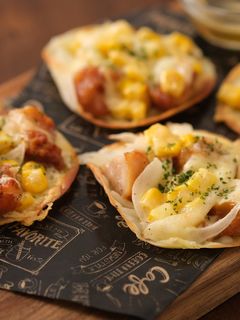 簡単!唐揚を使って、餃子の皮のミニピザ-レシピのメイン写真
