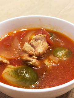 鶏肉とミニキャベツのトマトスープ-レシピのメイン写真