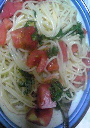 トマトとシソに昆布茶で冷製パスタだよ～。-レシピのメイン写真