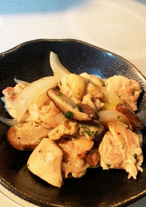 鶏と椎茸のガーリックバター炒め-レシピのメイン写真