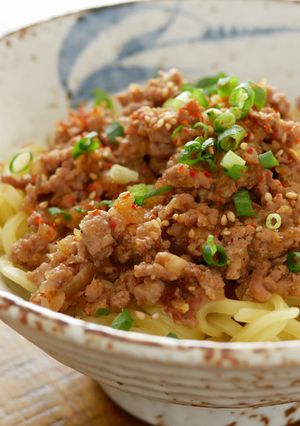 ～豚ひき肉～汁なし担々麺風油そば-レシピのメイン写真