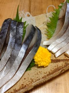 しめ鯖、下処理して漬けなおし。-レシピのメイン写真