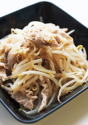 100円で作れる肉野菜炒め-レシピのメイン写真