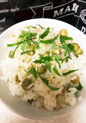 炊飯器でグリンピースご飯♬ごま紫蘇風味！-レシピのメイン写真