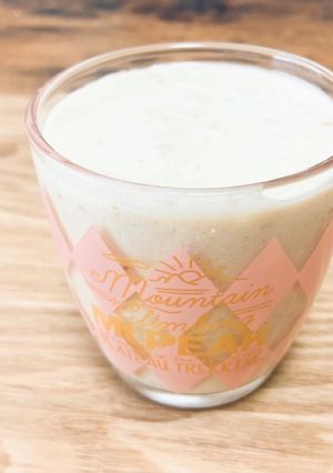 バナナとアーモンドの豆乳スムージー-レシピのメイン写真