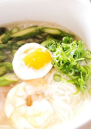 アスパラと温玉の素麺-レシピのメイン写真
