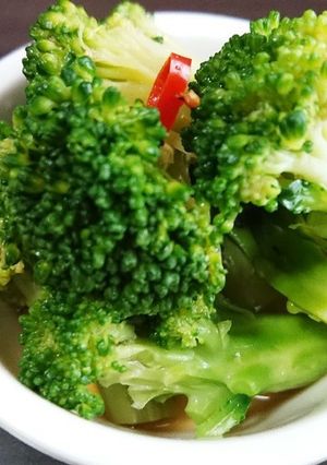 ブロッコリー麺つゆ漬け-レシピのメイン写真