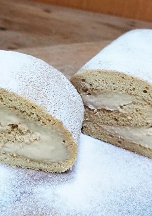 クリームチーズと紅茶風味のロールケーキ-レシピのメイン写真